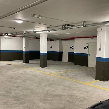 Apartamento En Casco Historico Con Terraza Comunitaria Y Parking Opcional Granada Exterior foto