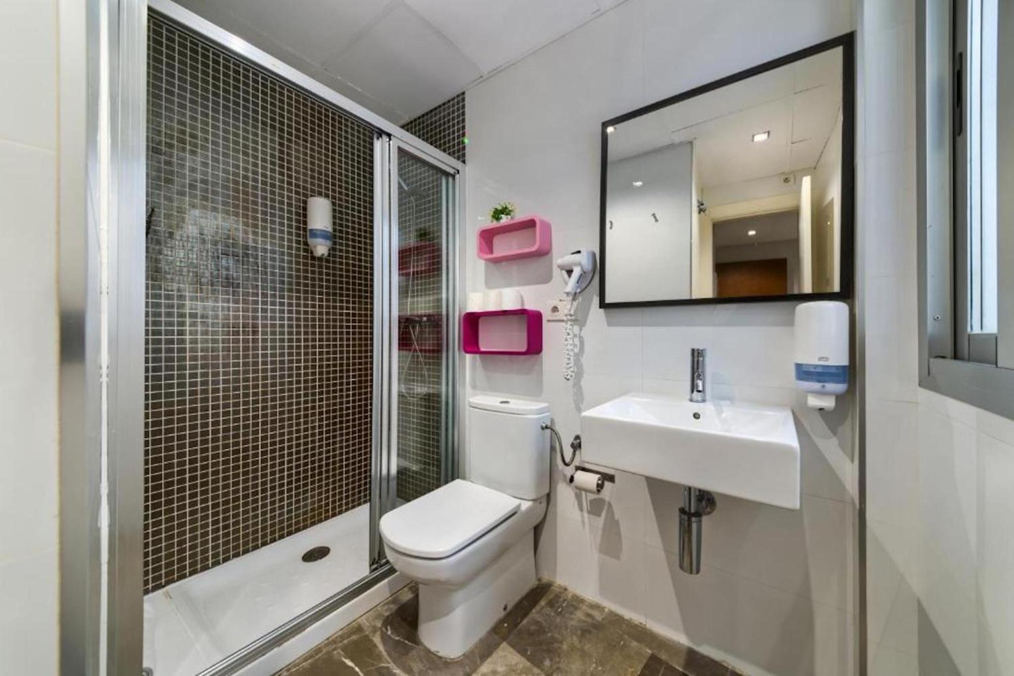 Apartamento En Casco Historico Con Terraza Comunitaria Y Parking Opcional Granada Exterior foto