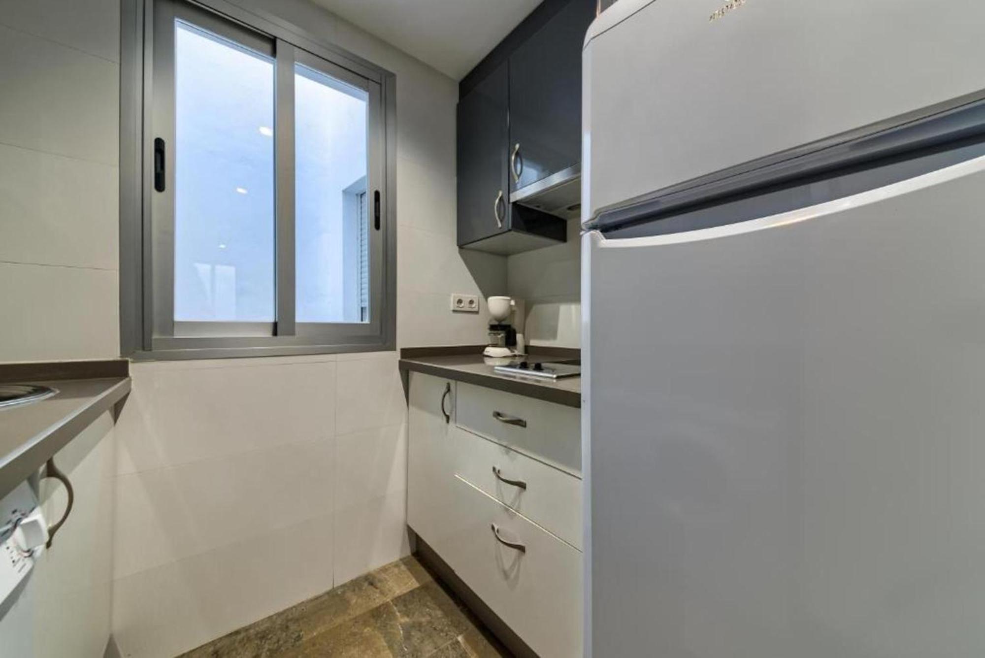 Apartamento En Casco Historico Con Terraza Comunitaria Y Parking Opcional Granada Exterior foto