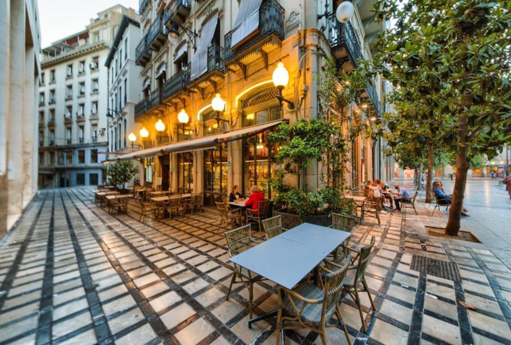 Apartamento En Casco Historico Con Terraza Comunitaria Y Parking Opcional Granada Exterior foto