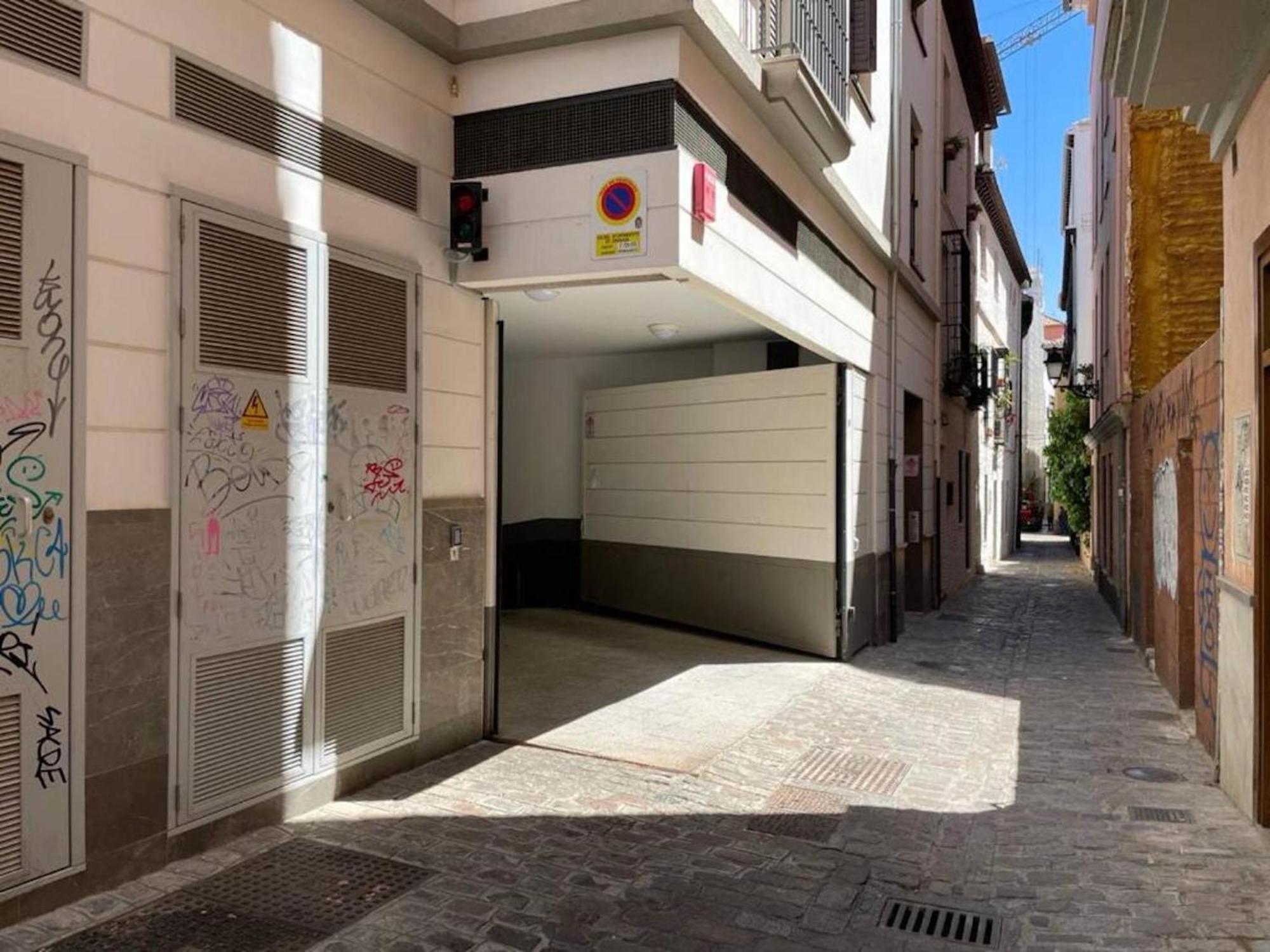 Apartamento En Casco Historico Con Terraza Comunitaria Y Parking Opcional Granada Exterior foto